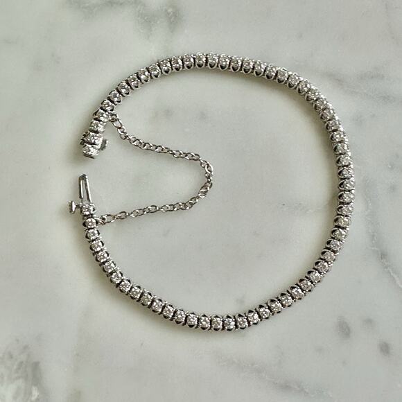 Diamond Line 2.5 + cttw Bracelet 17k White Gold - Picture 4 of 12